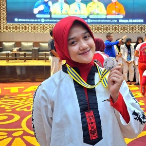 Selamat Dan Sukses Kepada Chindy Saosa Yoliana